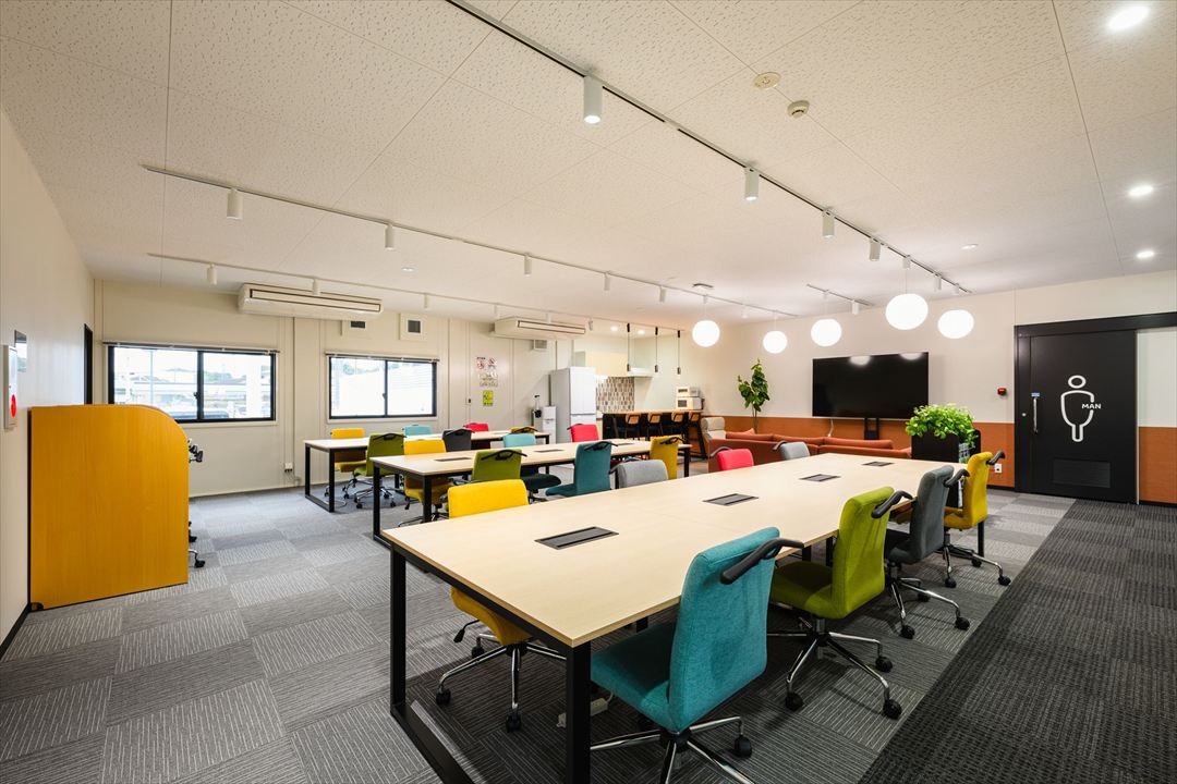 千葉県市原市100㎡以上（30坪以上）の店舗(宿泊施設)のユニットハウス・プレハブ・コンテナハウス、内観 ホール