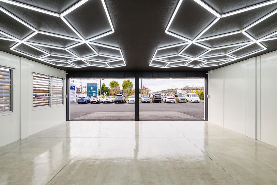 茨城県龍ヶ崎市50〜100㎡ (15〜30坪)の休憩所/車庫のユニットハウス・プレハブ・コンテナハウス、車庫