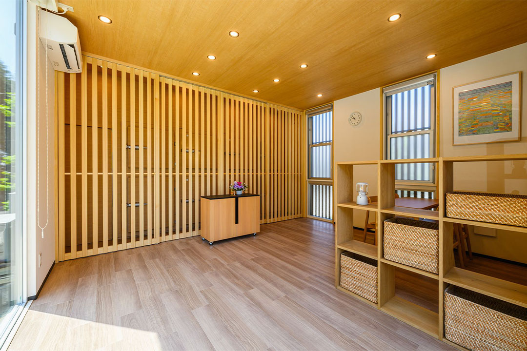 東京都西多摩郡日の出町100㎡以上（30坪以上）の事務所/安置室/待合室のユニットハウス・プレハブ・コンテナハウス、安置室　内覧（室内の様子）