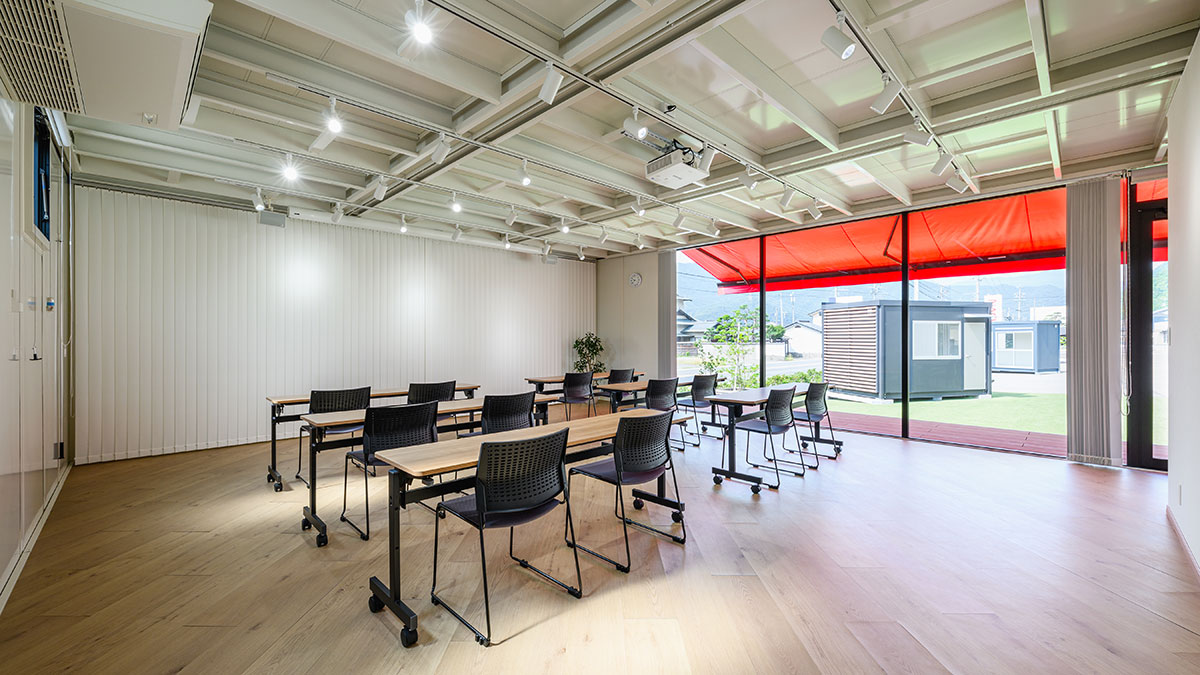 ユニットハウス・プレハブ・コンテナハウス | 上田総合展示場、MS SHOP 内観