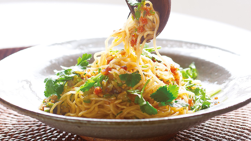 気分で選ぼう。暑い日もさっと作れる夏の丼と麺 | 久原本家 折々の会