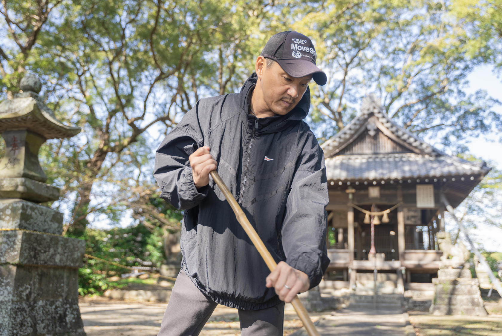 数年前からずっと継続している早朝の神社掃除やゴミ拾い