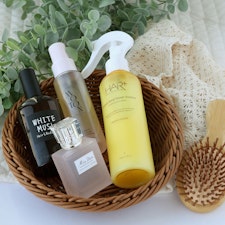 香りも楽しみたい！編集部おすすめヘアミスト4選