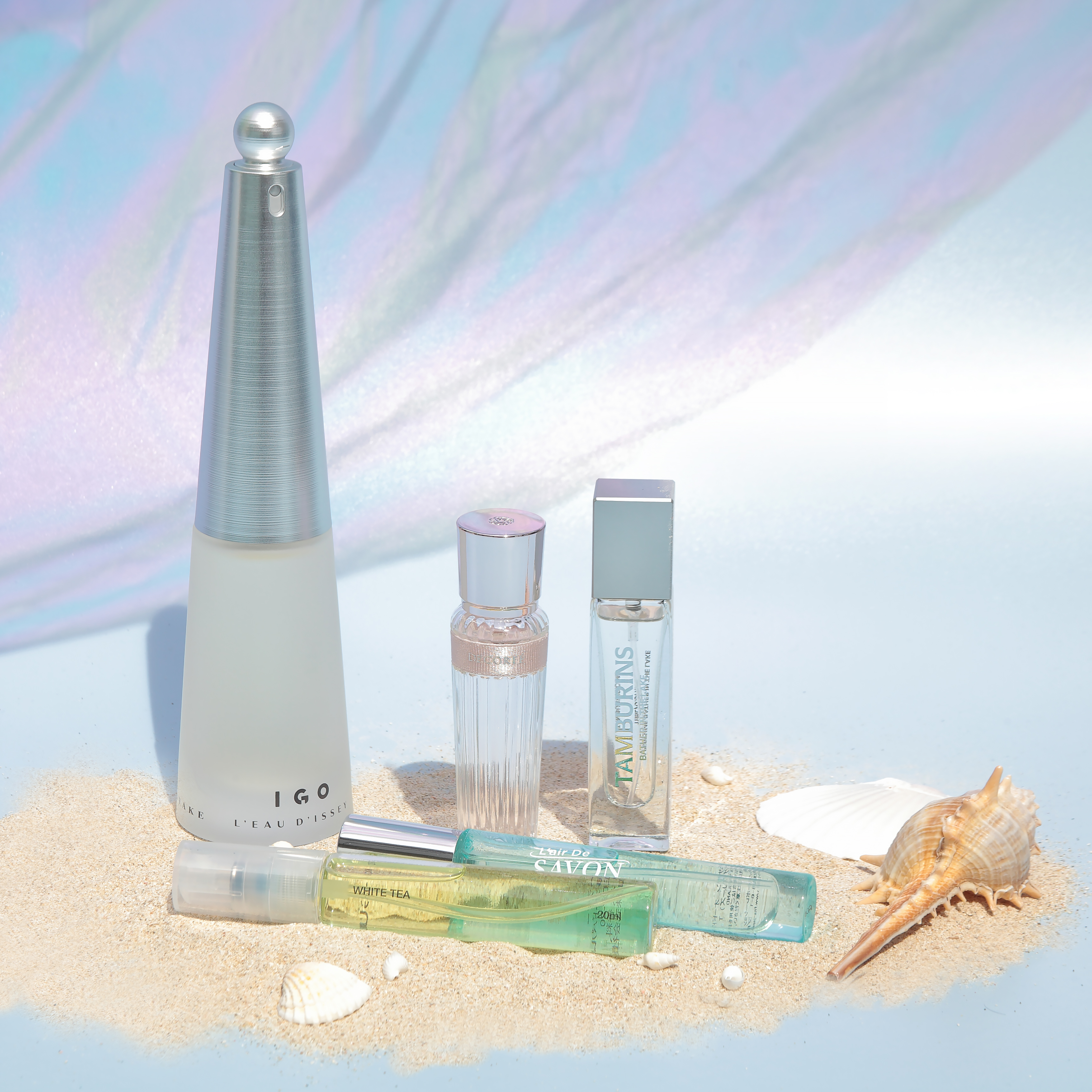 夏のお出かけにとっておきの香水5選 | FITS you.｜香りを使う自分が