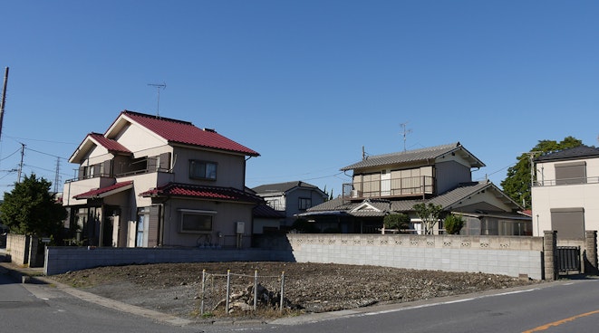 exterior_002.jpg