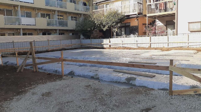 exterior_002.jpg