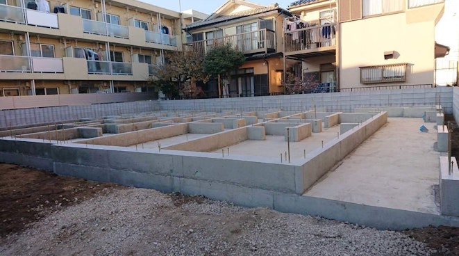 exterior_004.jpg
