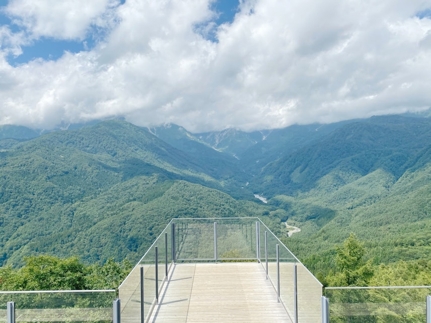 絶景スポット満載 観光からテレワークまで幅広く楽しめる長野県白馬村 Recotrip レコトリップ