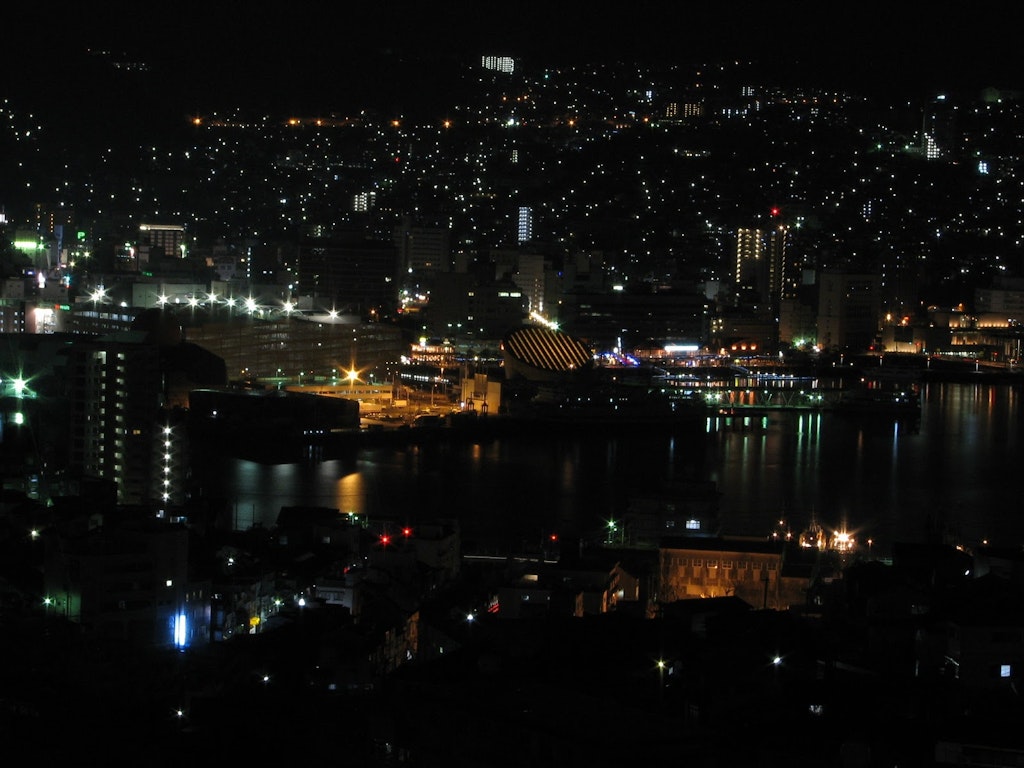 長崎観光では稲佐山の夜景 雲仙温泉 イルカウォッチングを楽しもう Recotrip レコトリップ