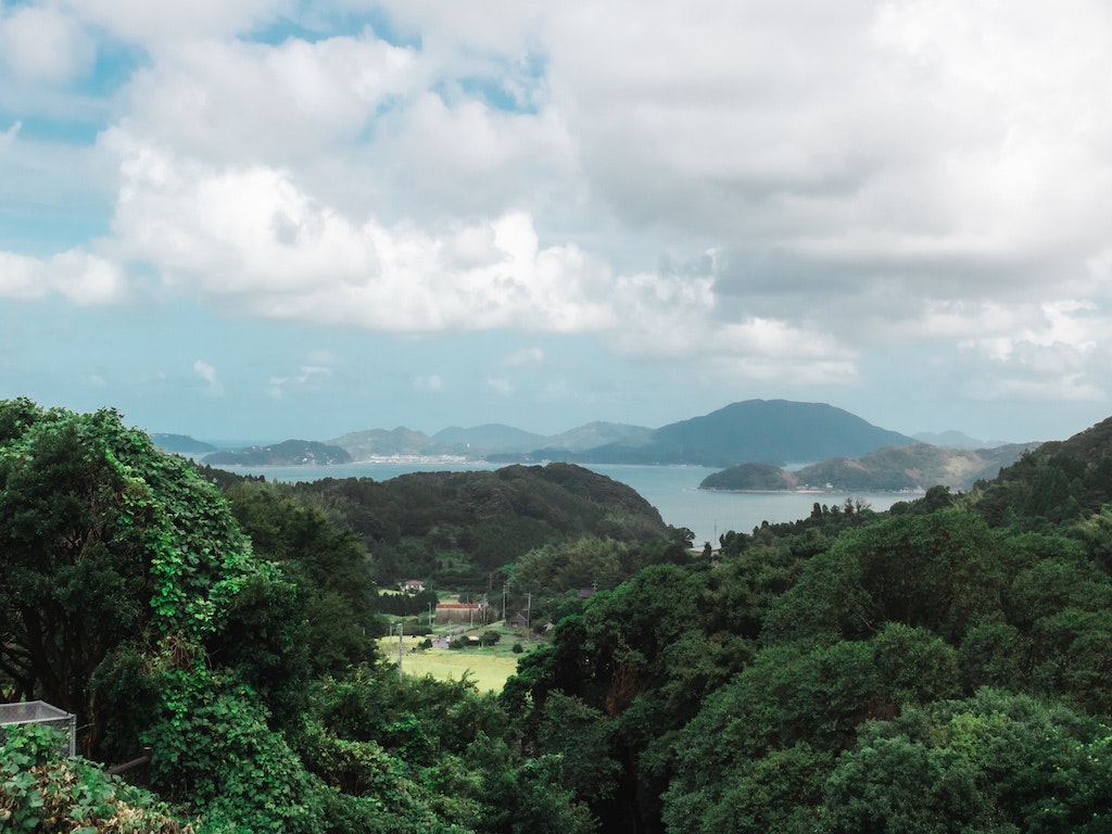 糸島観光モデルコースはバス利用もおすすめ 芥屋の大門公園は絶景 Recotrip レコトリップ