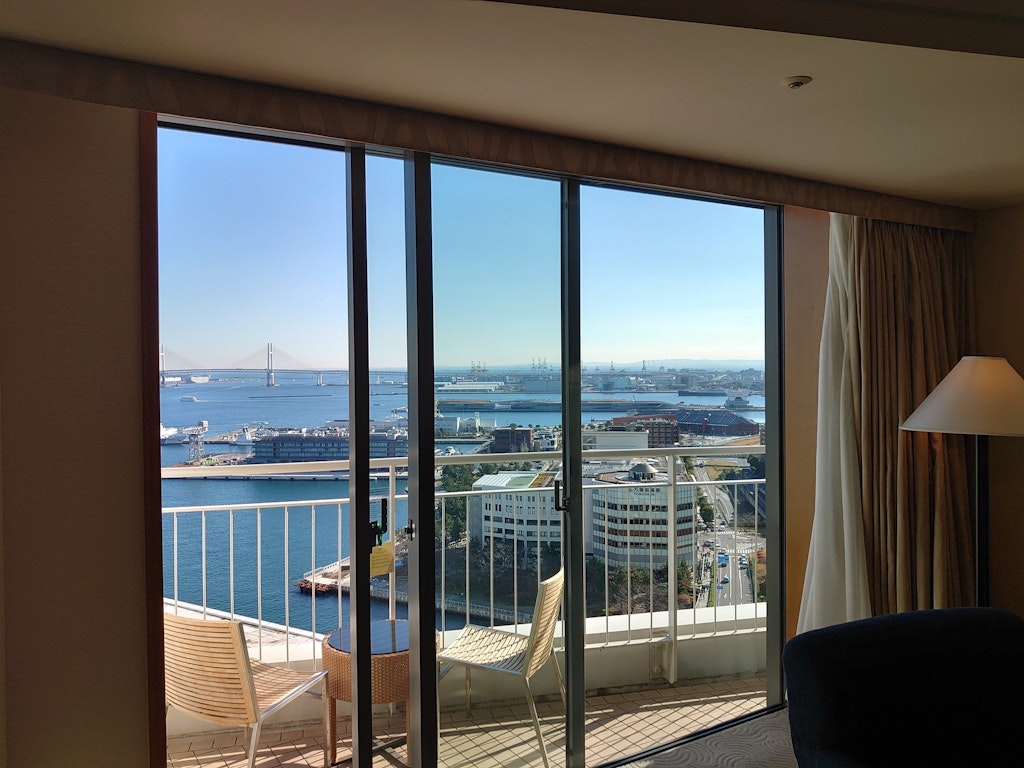 横浜 みなとみらいで記念日にディナー 夜景も楽しめるホテルディナー Recotrip レコトリップ