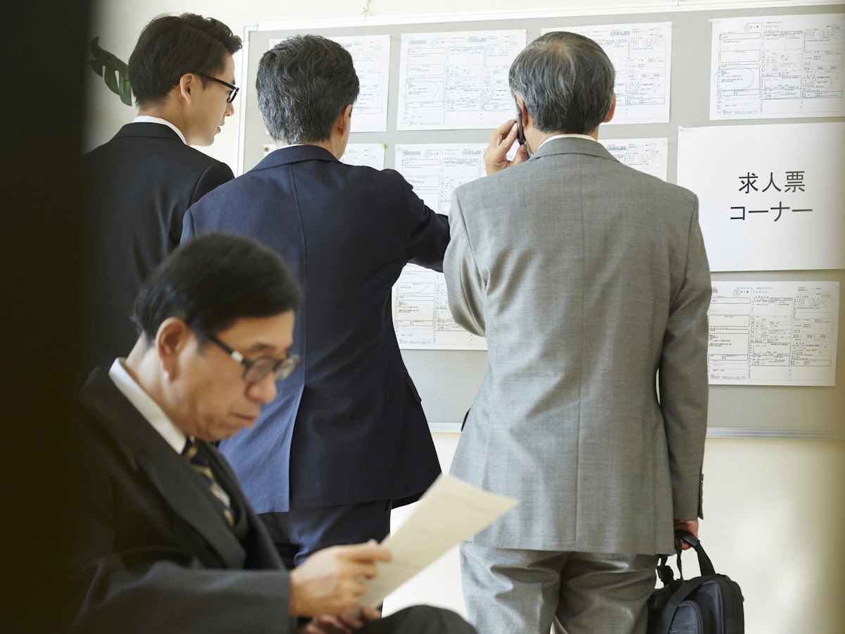 シニアの働き方解説 60歳からの高齢者に人気の職種 業界 雇用形態 シニアタイムズ シニアジョブ